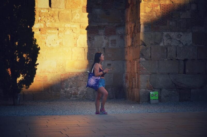 Barcelona: Highlights Walk - Ramblas, Old Town, Gaudí Sights - FAQ