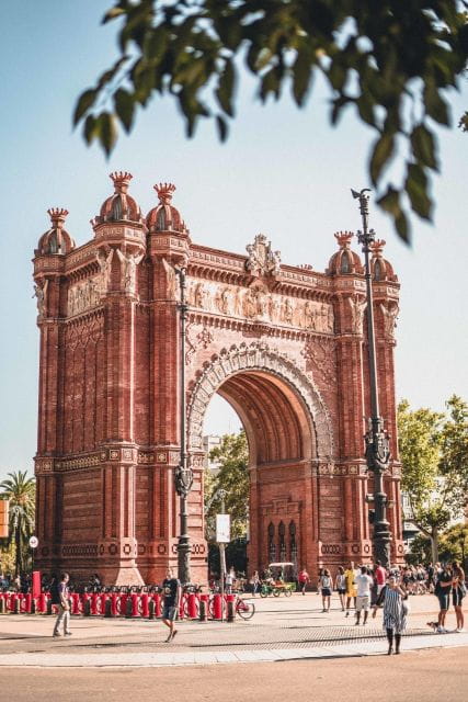 Barcelona Historic Guided Tour - Booking and Cancellation Policy