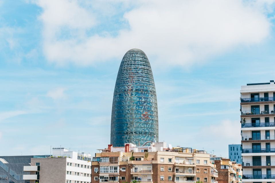 Barcelona Hop-On Hop-Off Bus and FC Barcelona Immersive Tour - Accessibility Features