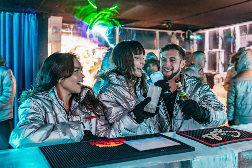 Barcelona: Ice Bar Experience Entry Ticket With 1 Drink - Included Amenities and Extras