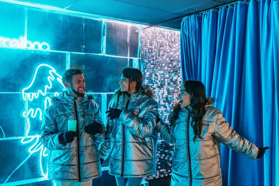 Barcelona: Ice Bar Experience Entry Ticket With 1 Drink - Things To Know