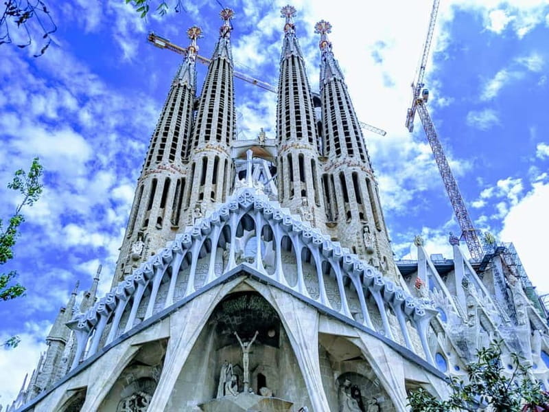 Barcelona: La Sagrada Familia Skip-the-Line Guided Tour - Final Thoughts: Is It the Best Way to See La Sagrada Familia?