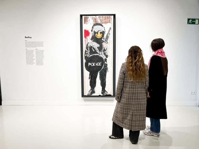 Barcelona: Moco Museum Early Access Ticket - Entering The World of Modern & Contemporary Art at Moco