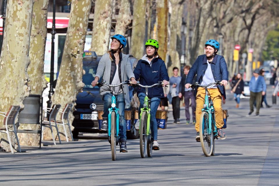 Barcelona: Montjuic Hill E-Bike Tour - Tips for Your Tour