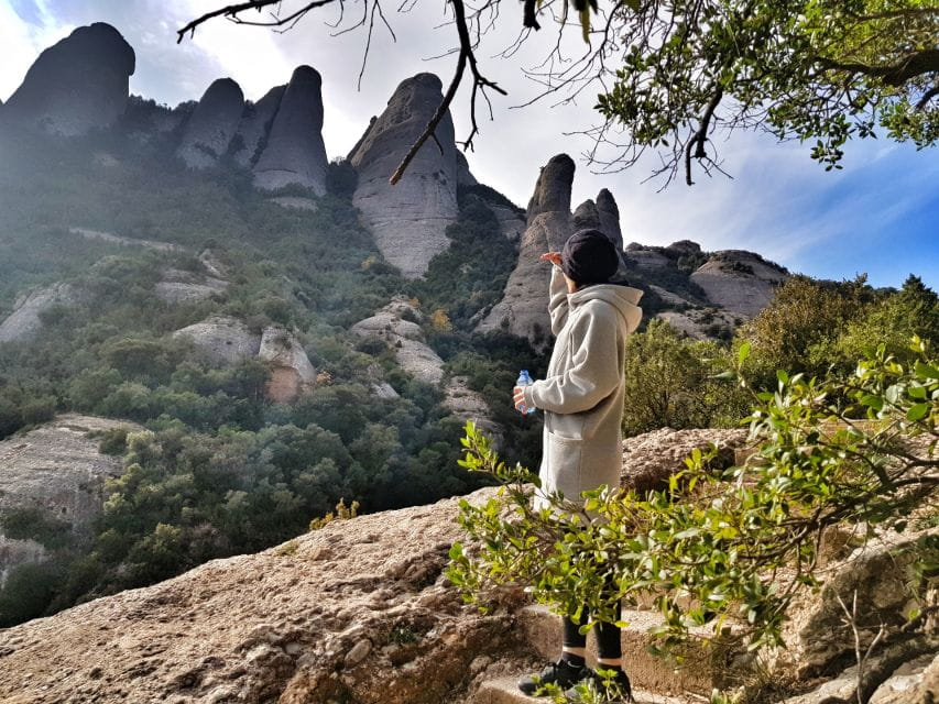 Barcelona: Montserrat Hiking Experience and Monastery Visit - Monastery Exploration