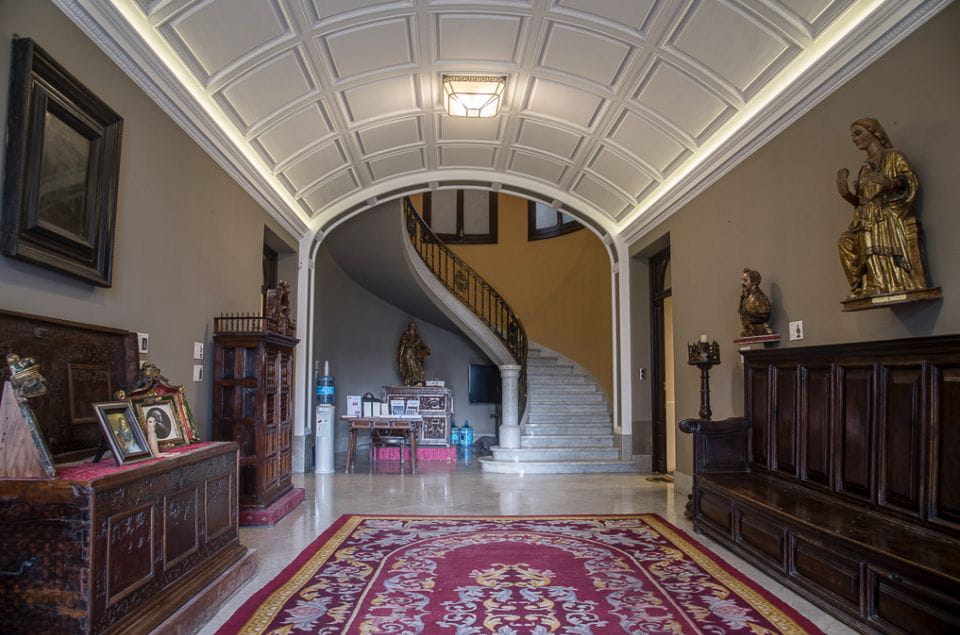 Barcelona: Nurias Pla House-Museum Guided Tour - Accessibility Considerations