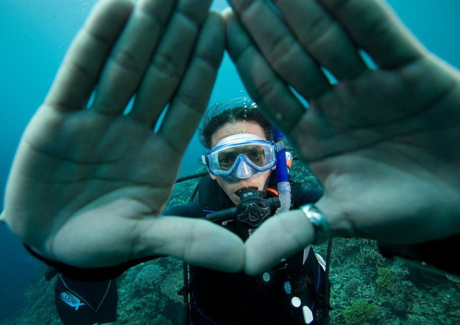 Barcelona: PADI Discover Scuba Diving - What to Expect Underwater