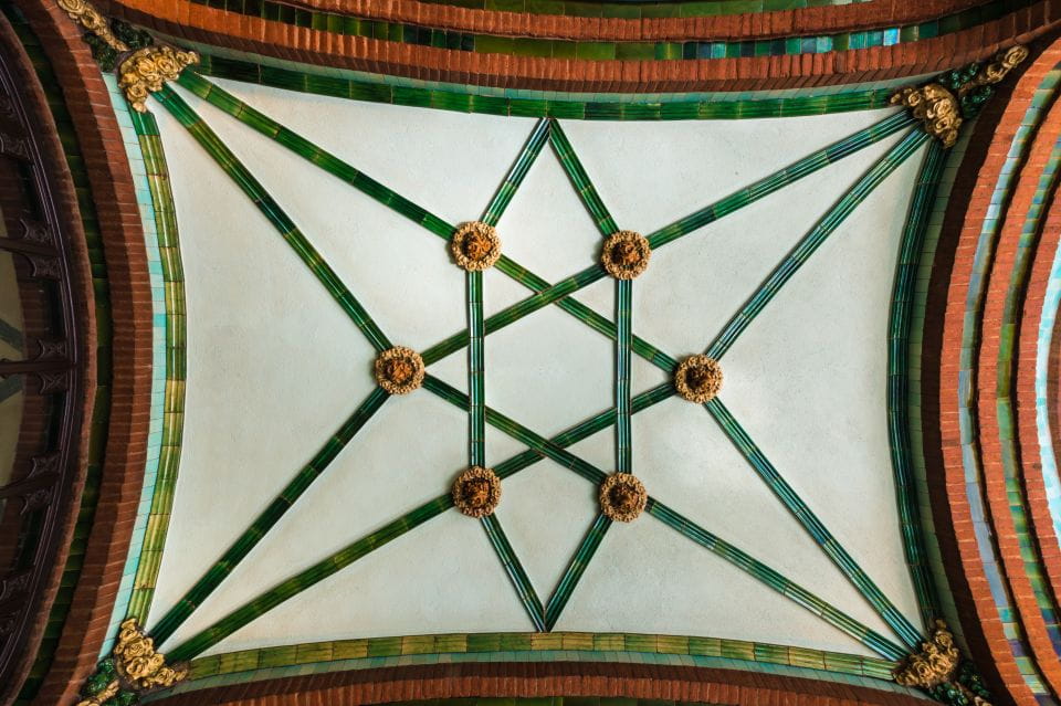 Barcelona: Palau De La Música Self-Guided Tour - Accessibility Features