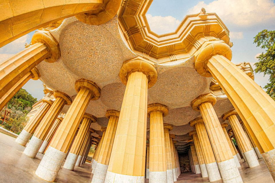 Barcelona: Park Güell Guided Tour With Fast-Track Ticket - Booking Process and Options
