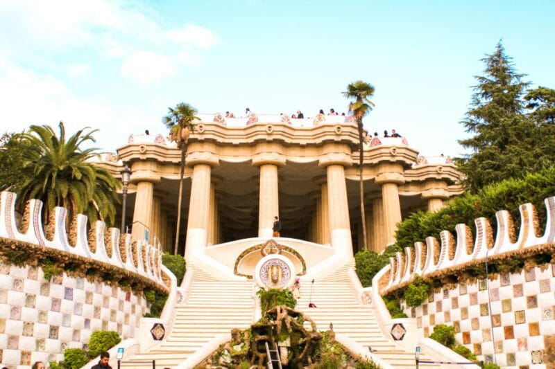 Barcelona: Park Güell & La Sagrada Familia Tickets and Tour - Key Points / Takeaways
