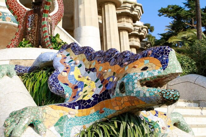 Barcelona Park Guell Private Tour - A Closer Look at the Barcelona Park Güell Private Tour