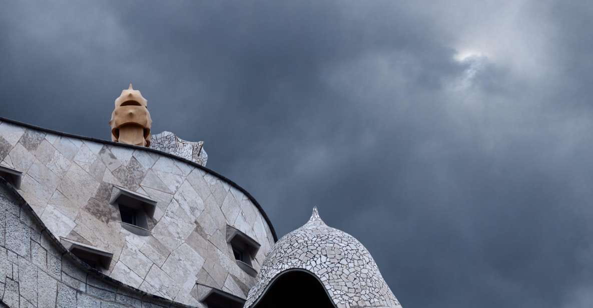 Barcelona: Photography Tour With a Professional Photographer - Unique Tour Highlights