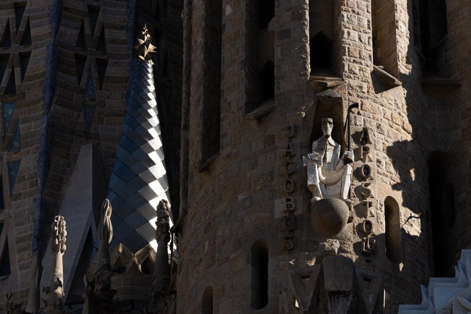 Barcelona: Photography Tour With a Professional Photographer - Booking Your Photography Tour