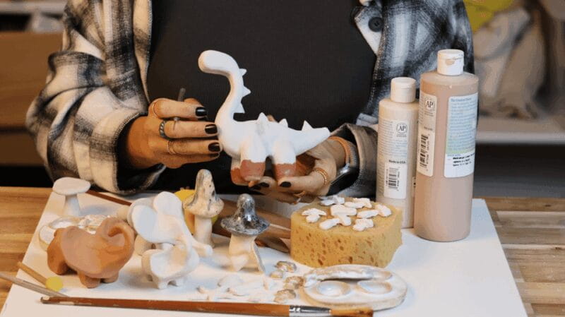 Barcelona: Pottery Workshop with Wine - Key Points / Takeaways