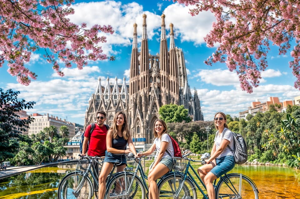 Barcelona: Private Highlights and Gaudis Art Bike Tour - Exploring Medieval Quarters