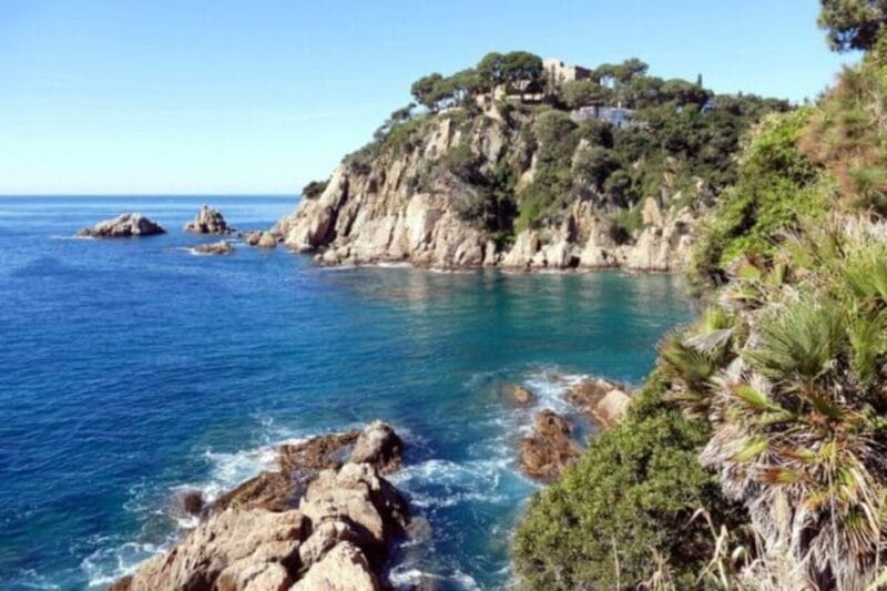 Barcelona: Private Tour Costa Brava Scuba Diving and Lunch - Price and Value Considerations