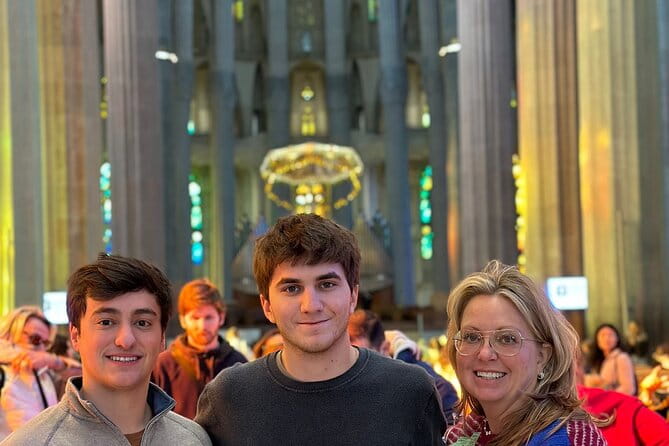 Barcelona Private Tour From Sant Pau to Sagrada Familia - Who Should Consider This Tour?