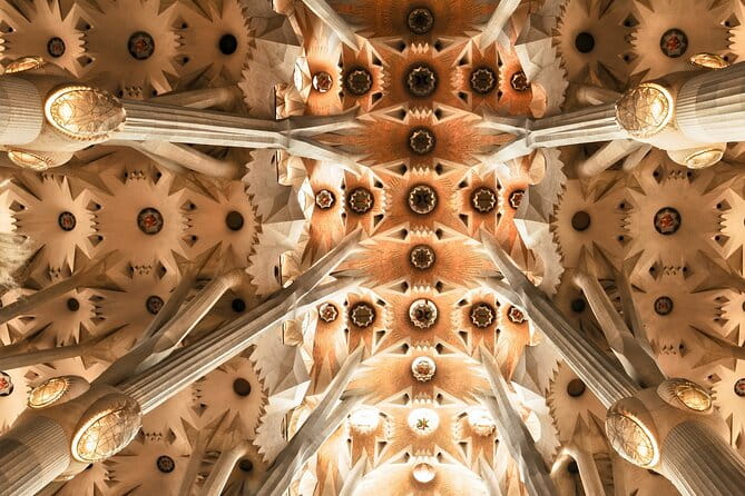 Barcelona Private Tour From Sant Pau to Sagrada Familia - Price and Logistics