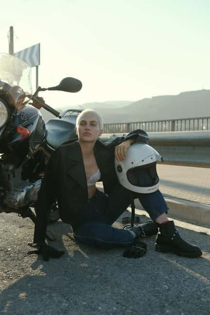 Barcelona: Retro Motorcycle Ride and Photoshoot - Practical Details: What to Expect and What to Bring