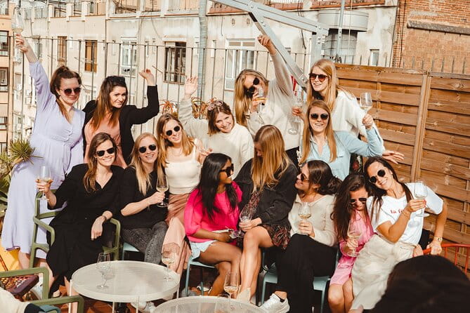 Barcelona Rooftop Wine Tasting  Fun, Social & Unpretentious! - Who Should Book This Experience?