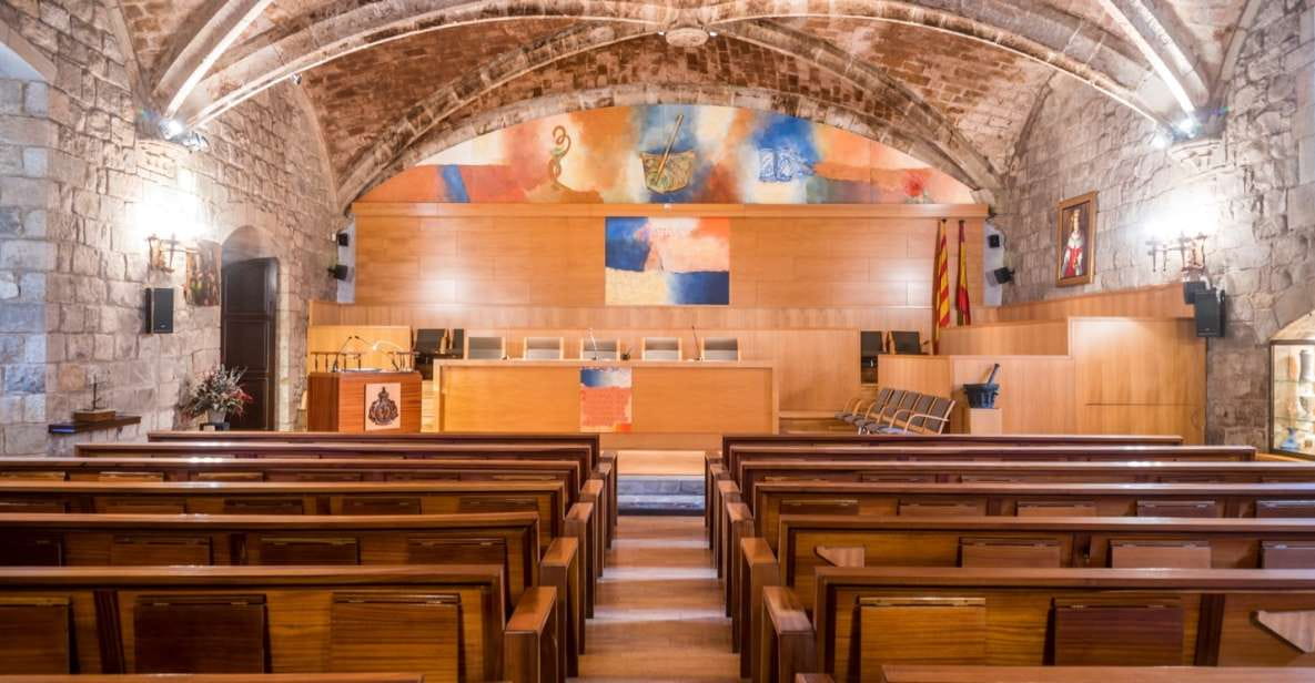 Barcelona: Royal Academy of Pharmacy of Catalonia Tour - Tour Experience