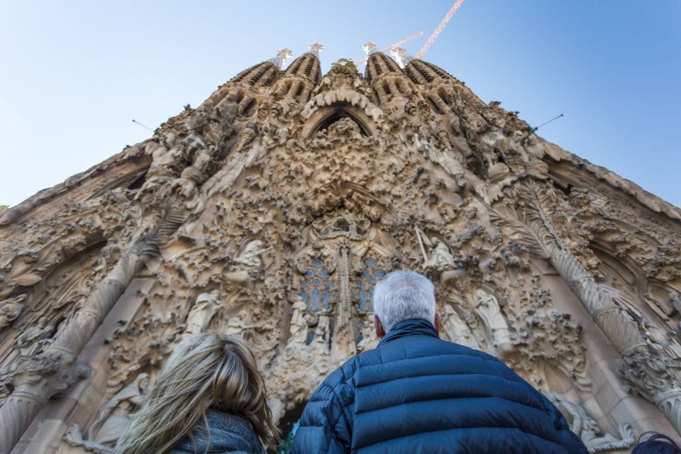 Barcelona: Sagrada Família and Park Güell Combo Guided Tour - Customer Ratings and Feedback