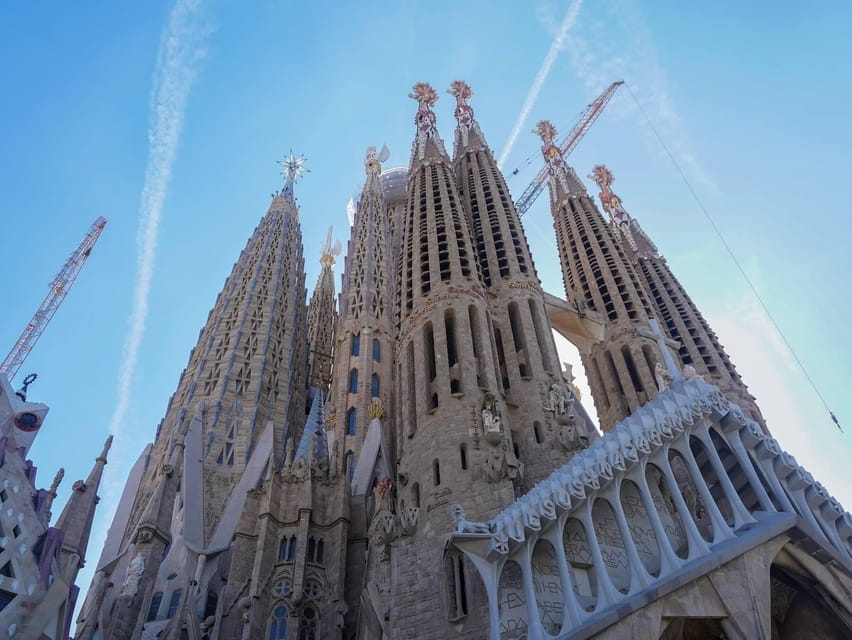Barcelona: Sagrada Familia and Park Güell Tour - Customer Reviews