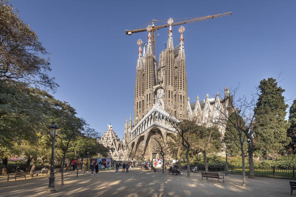 Barcelona: Sagrada Familia Entry Ticket With Audio Guide - Visitor Guidelines