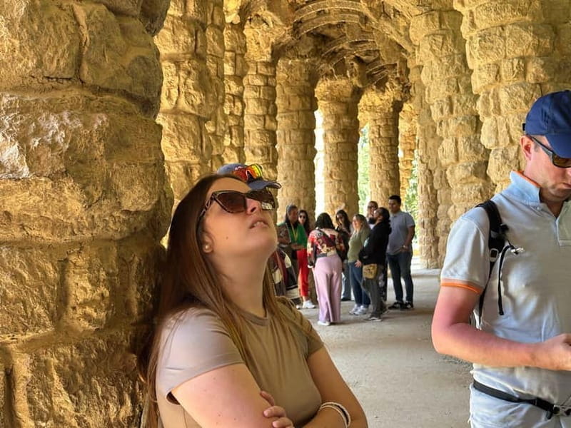 Barcelona: Sagrada Familia & Park Guell Tour with Transfer - Starting Point and Meeting Logistics