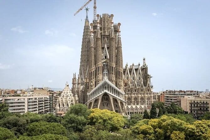 Barcelona Sagrada Familia Skip The Line Insider Guided Tour - Getting the Most Out of Your Sagrada Familia Guided Tour