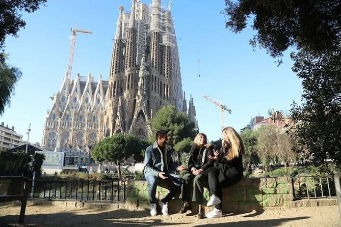 Barcelona Sagrada Familia Skip The Line Insider Guided Tour - FAQ