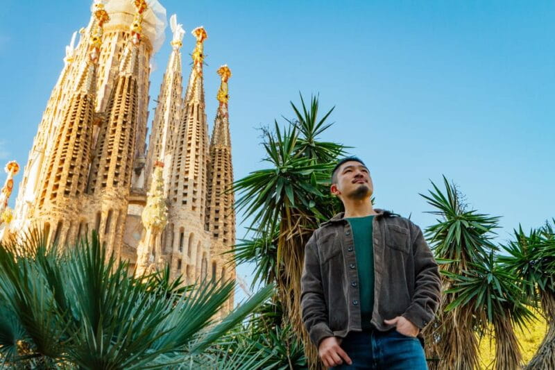 Barcelona: Sagrada Familia Skip-the-Line Tour & Photoshoot - Why This Tour Is Like No Other