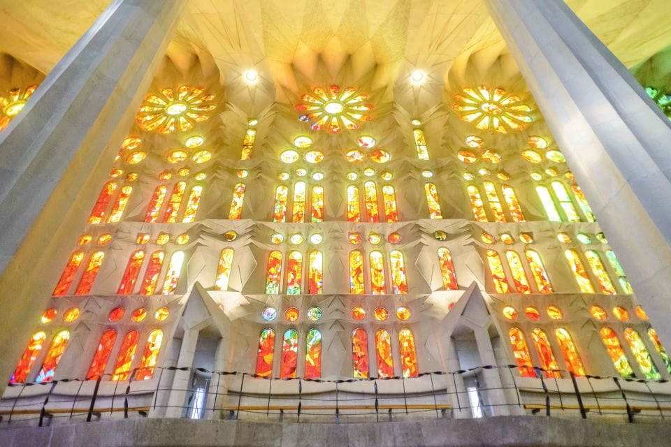 Barcelona: Sagrada Familia Tour With Optional Tower Access - Customer Reviews and Ratings