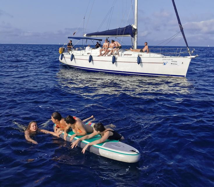 Barcelona: Sailing Cruise With Breakfast - Meeting Point and Location