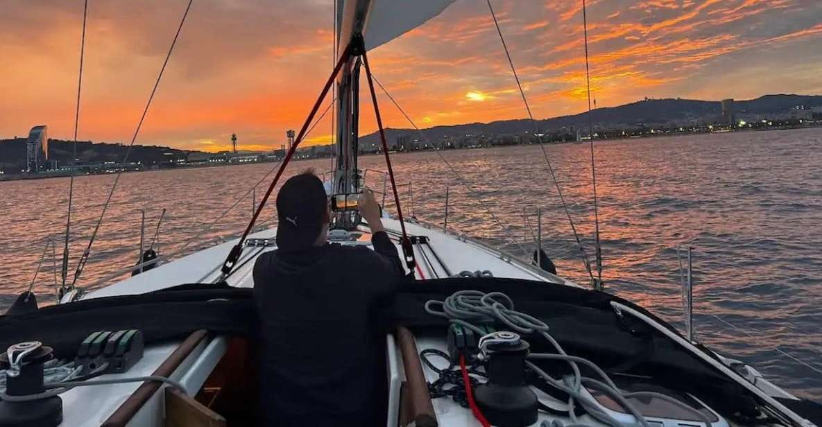 Barcelona: Sailing Tour With a Glass of Cava - Key Points
