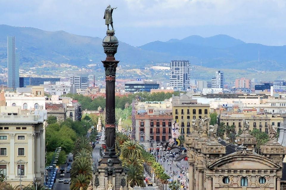 Barcelona: Self-Guided Audio Walking Tour - Key Points