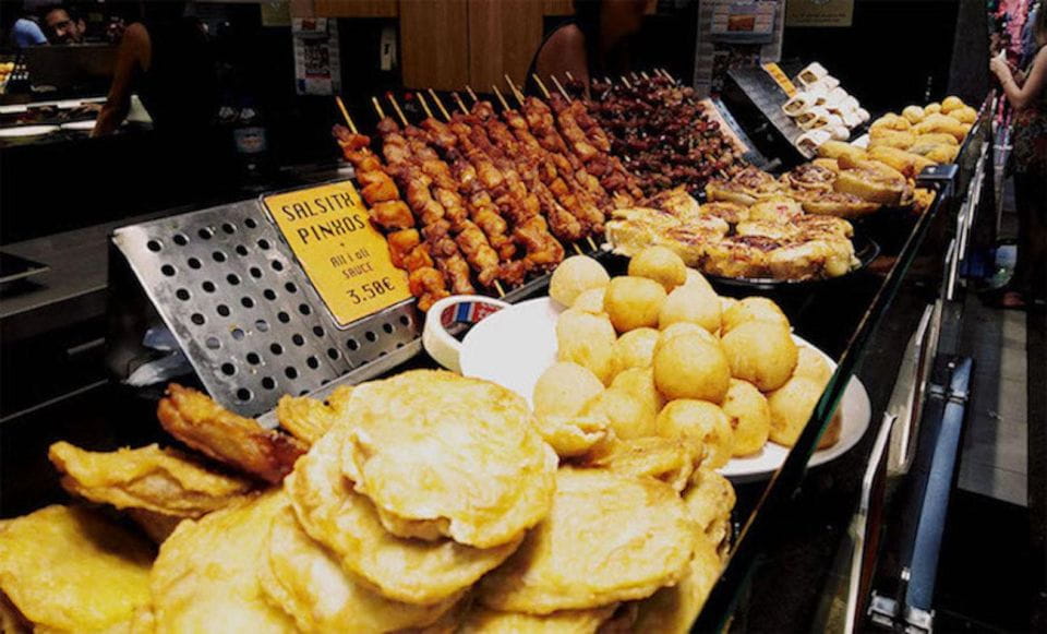 Barcelona: Street Food & Sightseeing Tour With Local Market - Things To Know