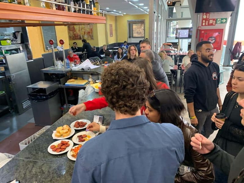 Barcelona Street Food Tour: Boqueria Market & Barrio Gotico - Key points / Takeaways