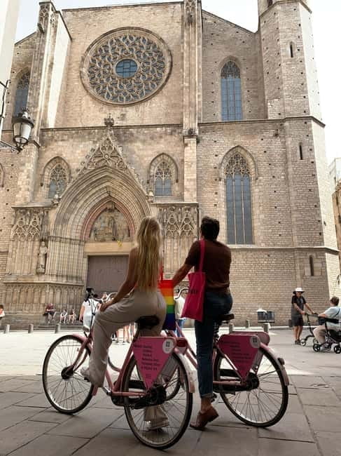 Barcelona | StreetArt Bike Tour Moco Museum - FAQ: Practical Questions About the Street Art Bike Tour