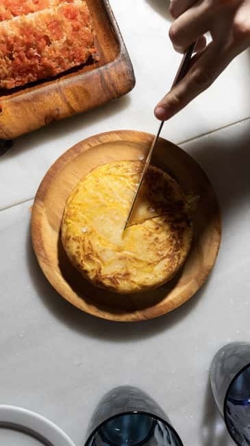 Barcelona Tapas & Food Crawl Walking Tour + Gothic History - Price and Logistics: What’s the Value?