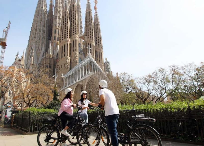 Barcelona: Tapas Tasting Tour by Regular Bike or E-Bike - A detailed look at what to expect: The Barcelona Tapas E-Bike Experience