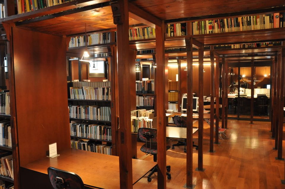 Barcelona: Tàpies Museum Entrance and Exhibitions - Connecting With Contemporary Culture