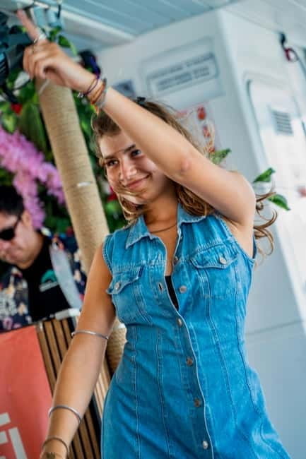 Barcelona: The Original Barcelona Boat Party - The Experience in Detail: What You Can Expect from Start to Finish