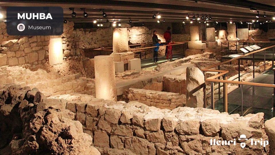 Barcelona: The Ultimate Digital Guide - Must-See Attractions and Highlights