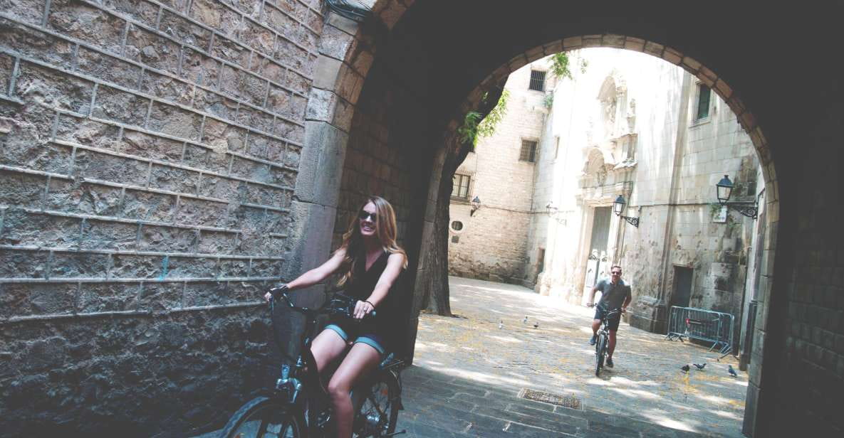 Barcelona: Undiscovered Secrets of Picasso on E-Bike - Unique Features of E-Biking
