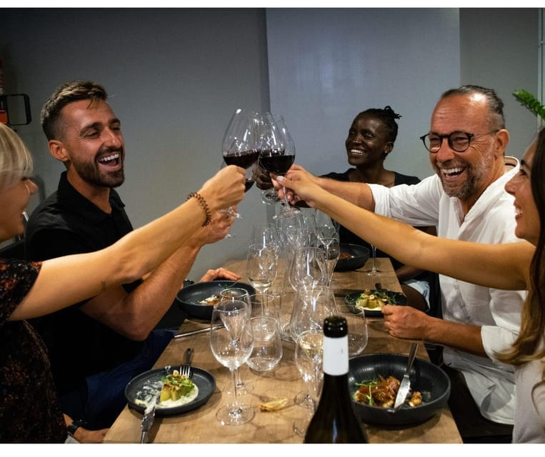 Barcelona: Wine Tasting and Tapas 5-Course Pairing Dinner - Culinary and Wine Pairing