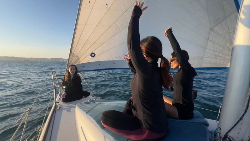 Barcelona: Yoga, Sailing and Relaxing Massage - Key Points / Takeaways