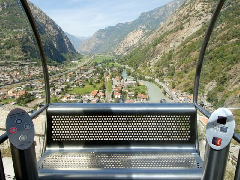 Bard Fort: Fortress, Prisons and Museum of Fortifications - Entering the Fortress: A Solid Introduction to History