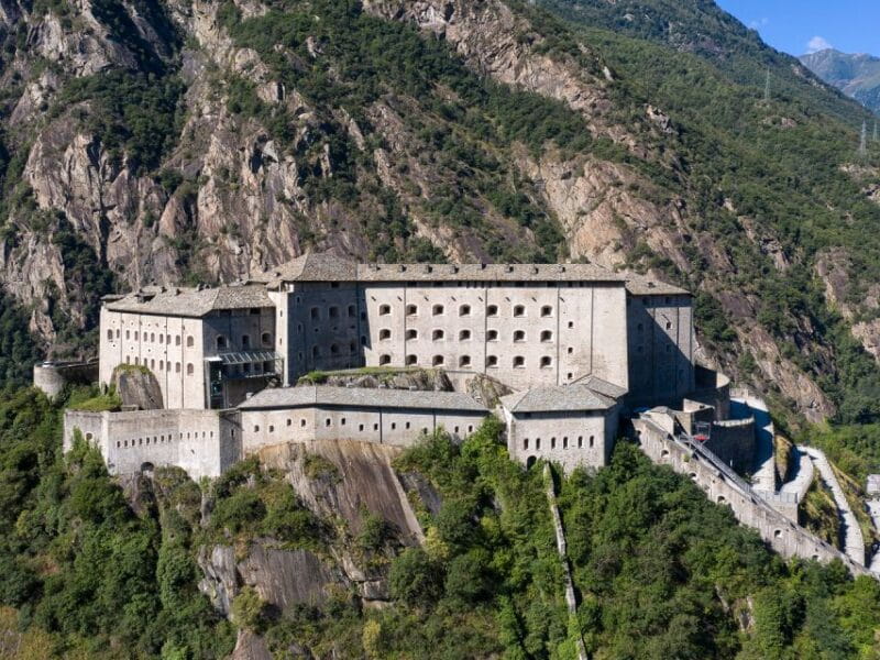 Bard Fort: Fortress, Prisons and Museum of Fortifications - Exploring the Prisons: A Fascinating Peek into the Past