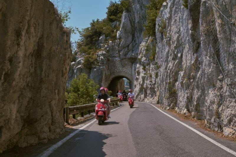 Bardolino: Lake Garda self-guided Vespa tour - Exploring Lake Garda on Two Wheels: The Full Breakdown